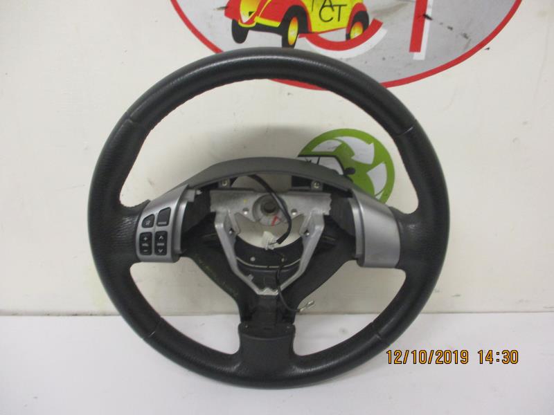 Volant SUZUKI SWIFT 3 Diesel - 1