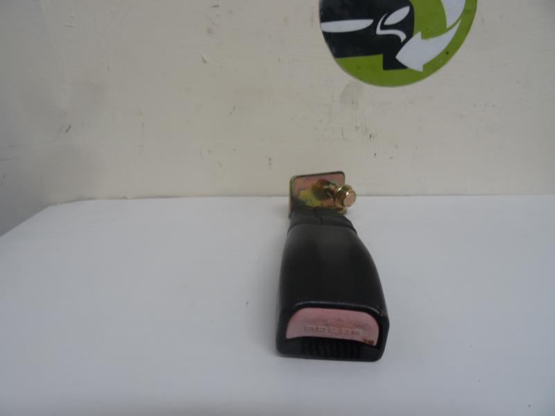 Aggancio cintura sicurezza posteriore sinistro HYUNDAI COUPE 1 Gasolina - 1