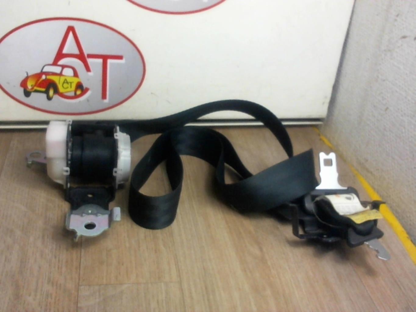 Cintura di sicurezza posteriore destra TOYOTA COROLLA VERSO 2 PHASE 1 Diésel - 1