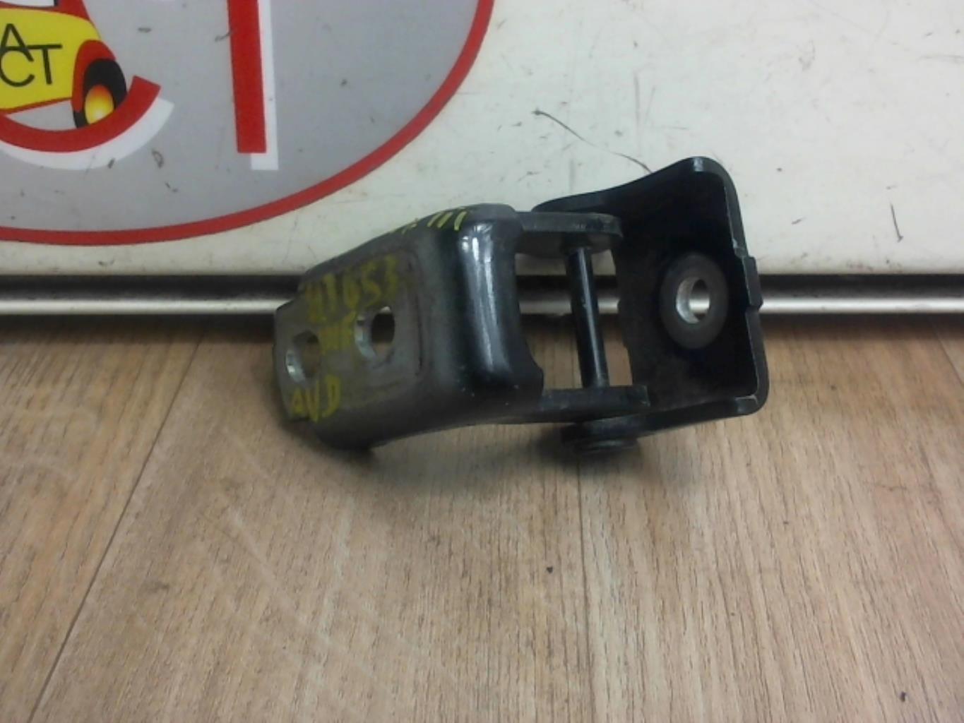 Cerniera portiera anteriore destra RENAULT MEGANE 3 PHASE 1 Diésel - 1