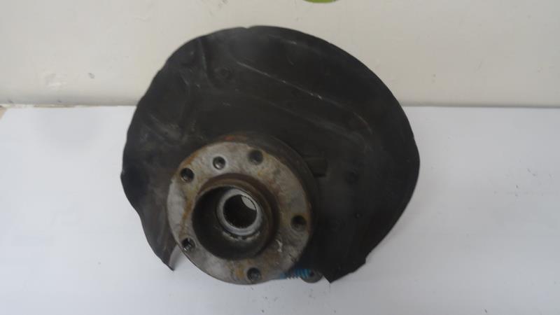Fusee avant droit BMW X3 E83 PHASE 1 Diesel - 1