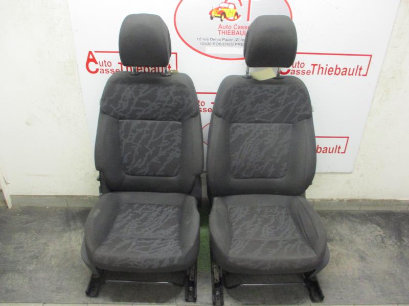 Interieur complet PEUGEOT 3008 1 PHASE 1 Diesel - 1