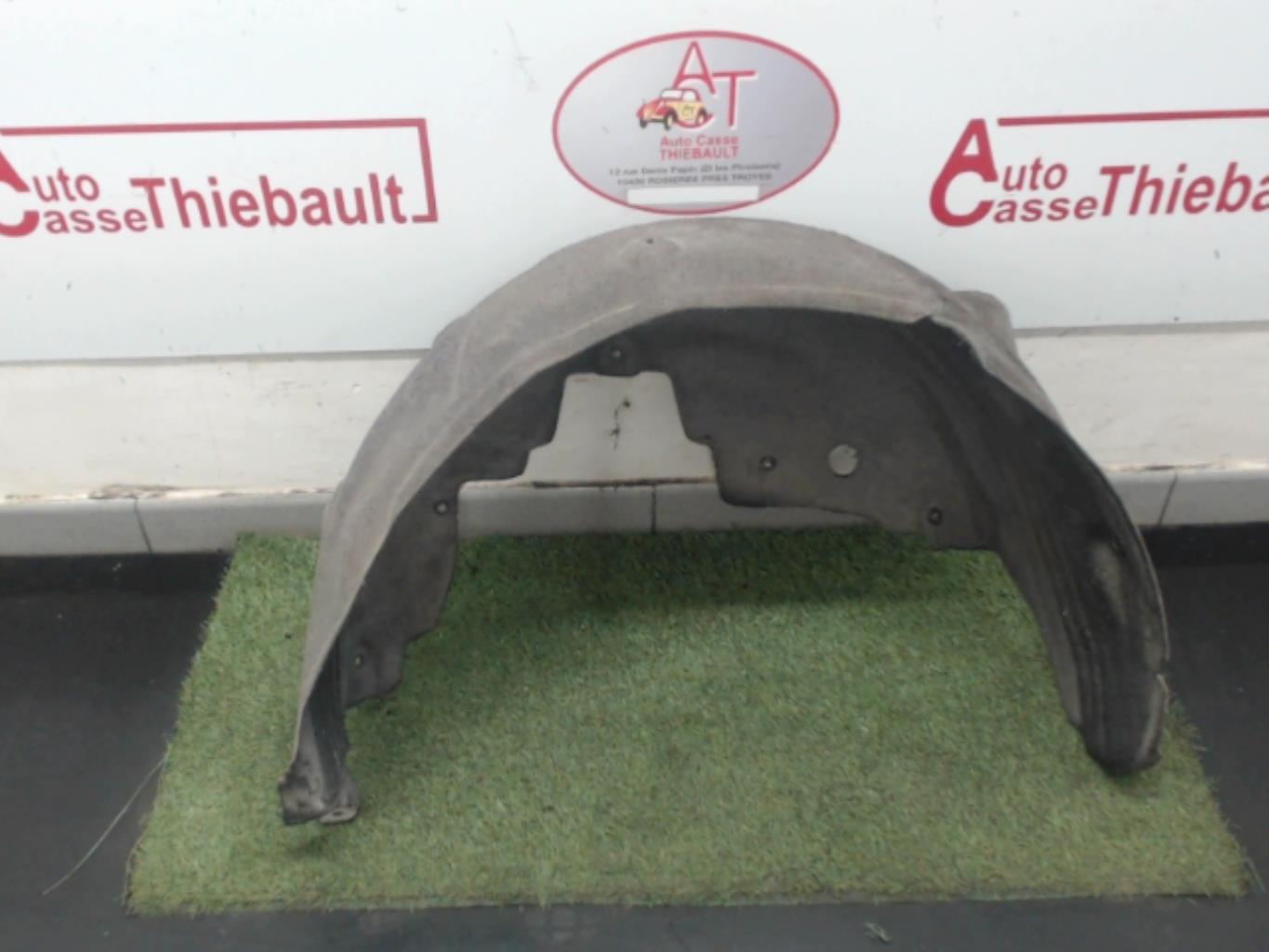Parasale posteriore sinistro TOYOTA COROLLA VERSO 2 PHASE 1 Diésel - 1