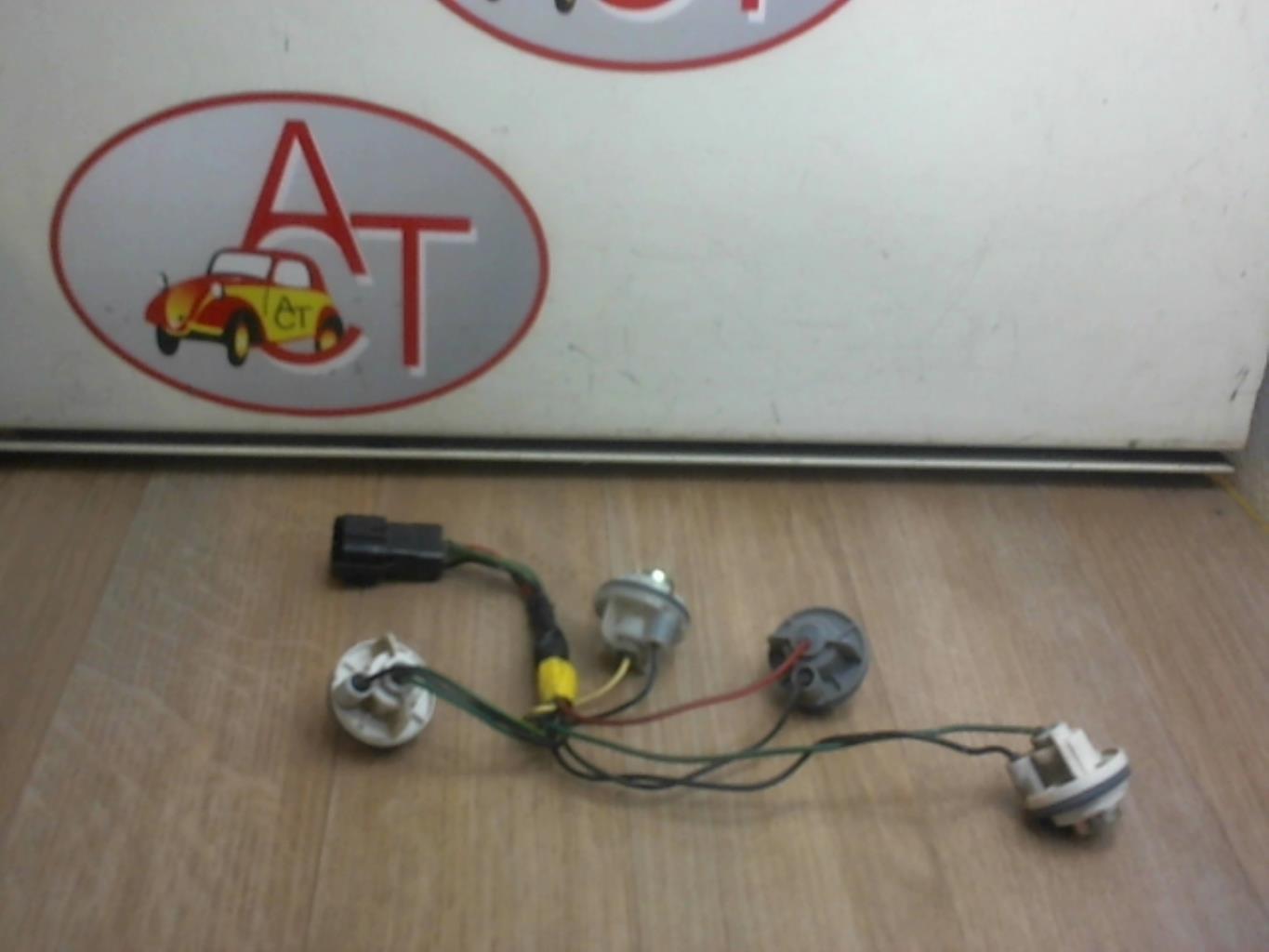 Base portalampade fanale posteriore destro SSANGYONG KORANDO 1 PHASE 3 Diésel - 1