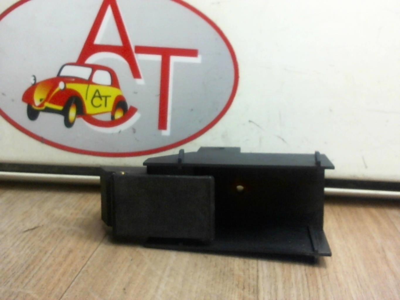 Poignee interieur avant droit AIXAM 400  - 1