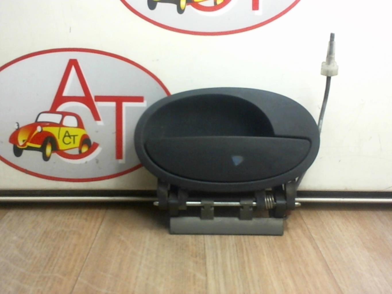 Poignee porte avant droit OPEL CORSA C PHASE 1 Essence - 1