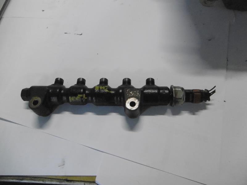 Rampe injection PEUGEOT 1007 Diesel - 1
