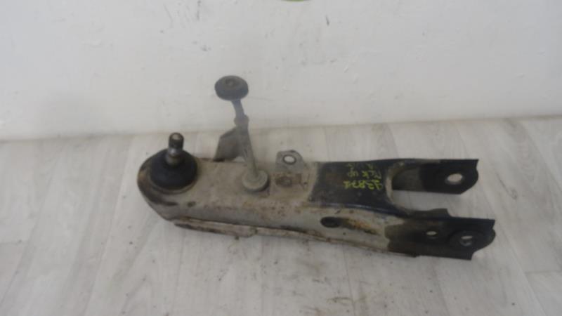 Braccio sospensione superiore anteriore sinistro NISSAN PICK UP D21 KING CAB Diésel - 1