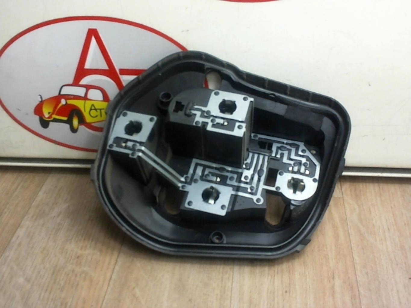 Base portalampade fanale posteriore destro FIAT MULTIPLA PHASE 2 Diésel - 1