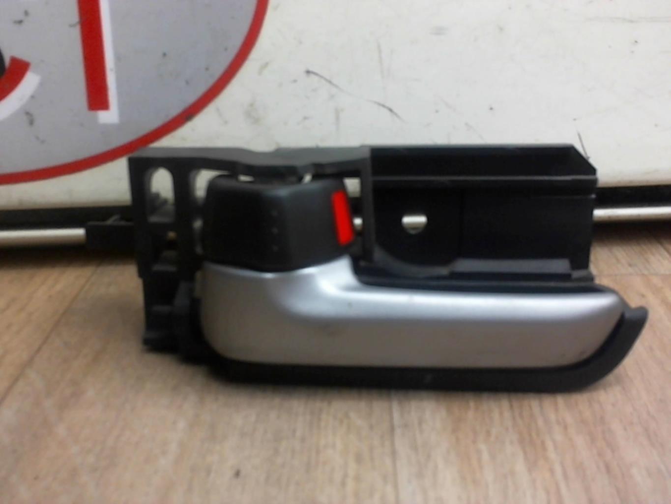 Maniglia interna posteriore sinistra OPEL AGILA B Diésel - 1