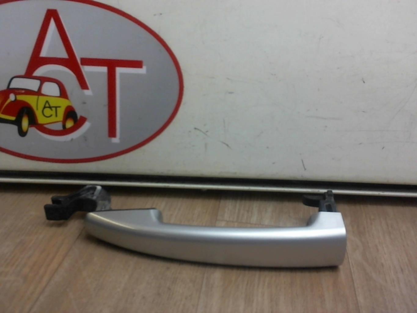 Maniglia portiera anteriore sinistra PEUGEOT 407 COUPE Diésel - 1