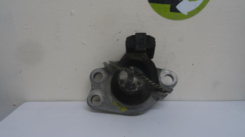 Support moteur droit RENAULT CLIO 2 Diesel - 1
