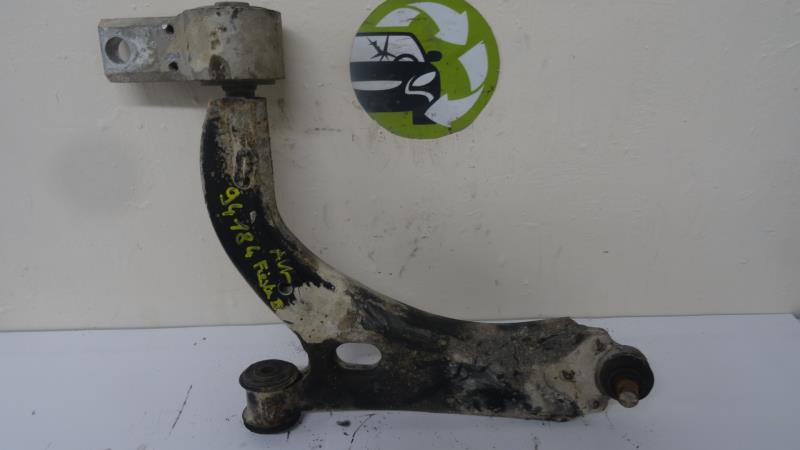 Triangle avant gauche FORD FIESTA 5 PHASE 1 Diesel - 1