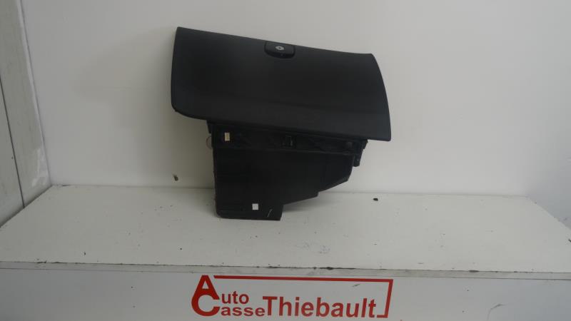 Boite a gants PEUGEOT 407 COUPE Diesel - 1