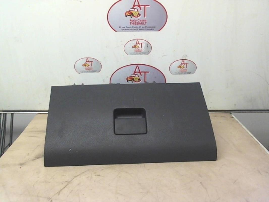 Boite a gants VOLKSWAGEN FOX Essence - 1