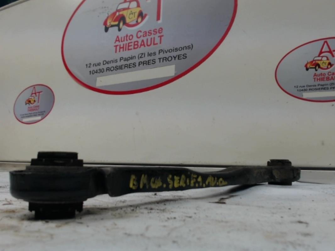 Braccio sospensione superiore anteriore sinistro BMW SERIE 1  - 1