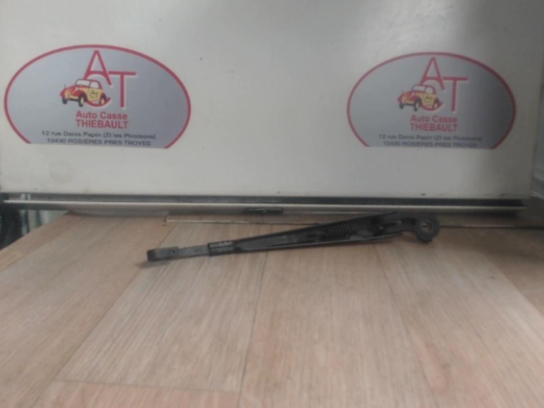 Braccio tergicristallo posteriore AUDI A4 3  - 1