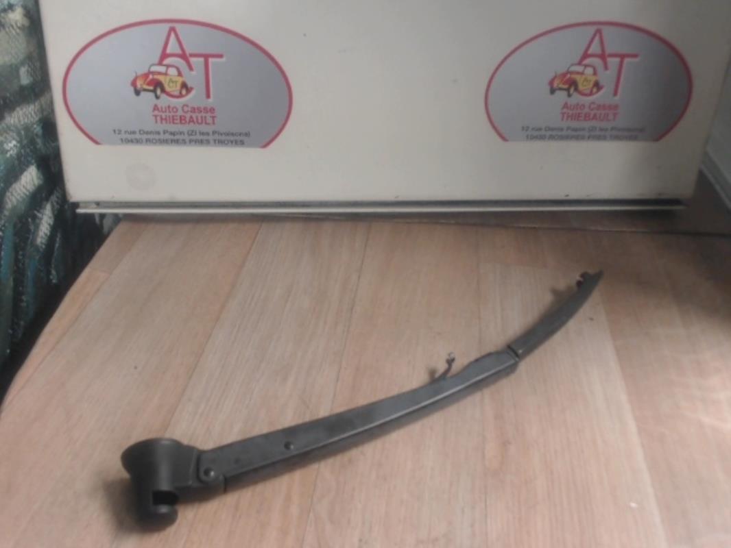 Braccio tergicristallo posteriore VOLKSWAGEN FOX Gasolina - 1