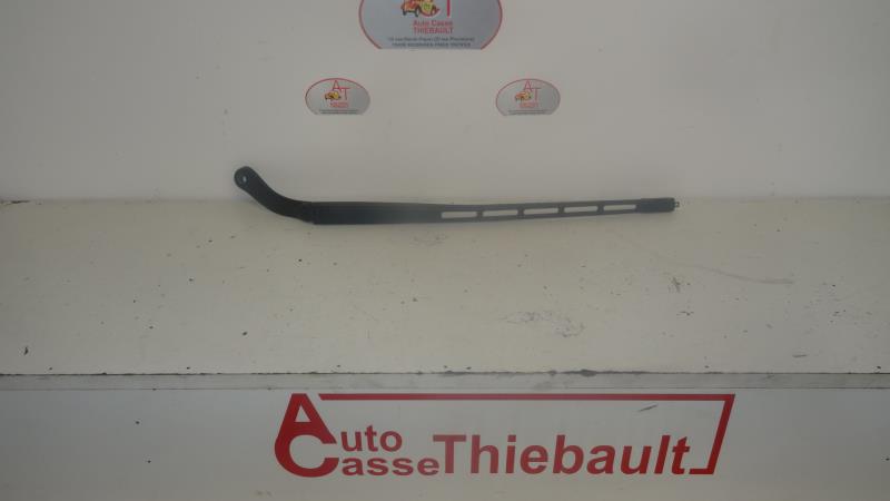 Braccio tergicristallo anteriore destro CITROEN C4 1 PHASE 1 Diésel - 1