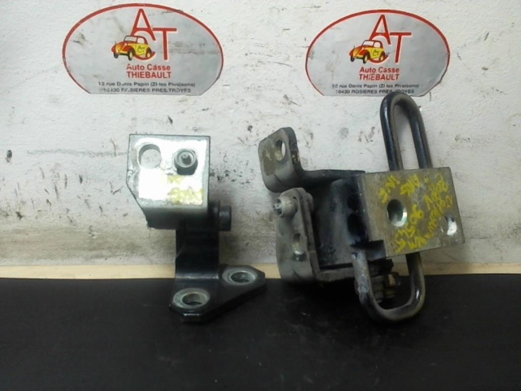 Cerniera portiera posteriore sinistra VOLKSWAGEN GOLF 5 Diésel - 1