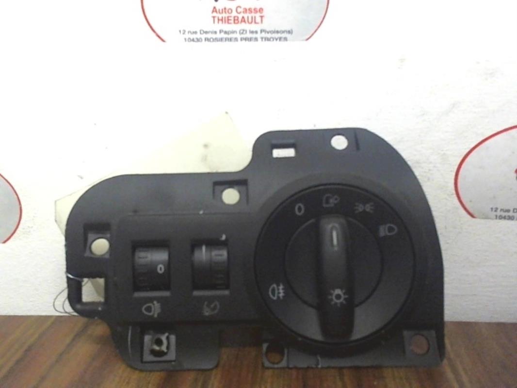 Commande de phare VOLKSWAGEN TOURAN 1 PHASE 2 Diesel - 1