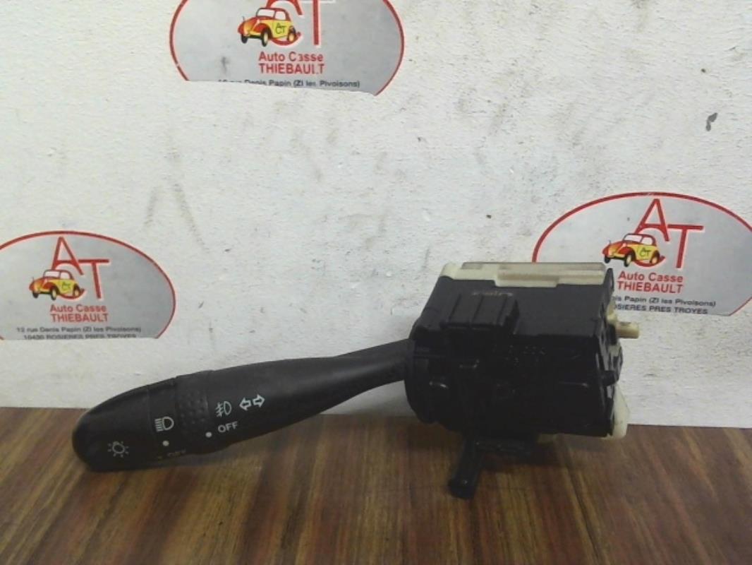 Commodo phare TOYOTA RAV4 2 PHASE 1 Essence - 1