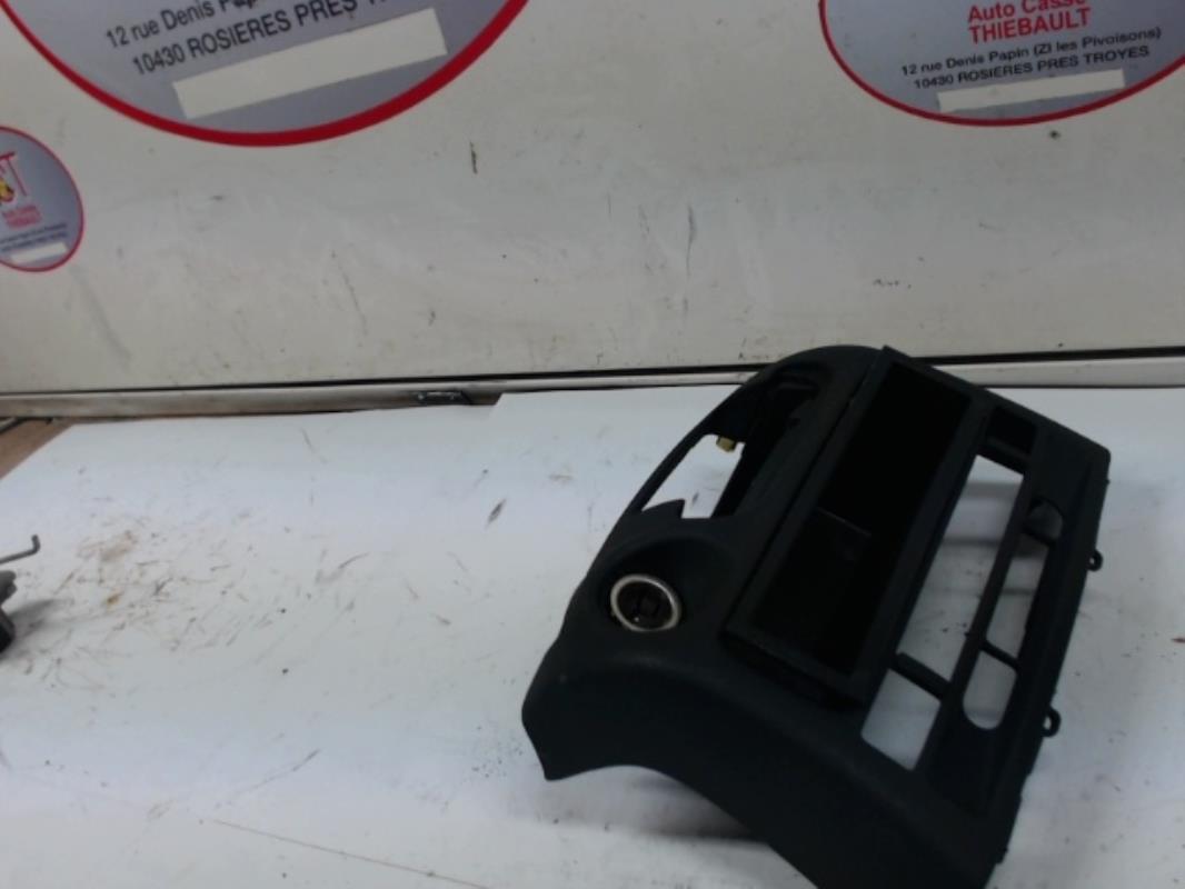 Consolle centrale (interno in plastica) TOYOTA YARIS 1 PHASE 2 Diésel - 1