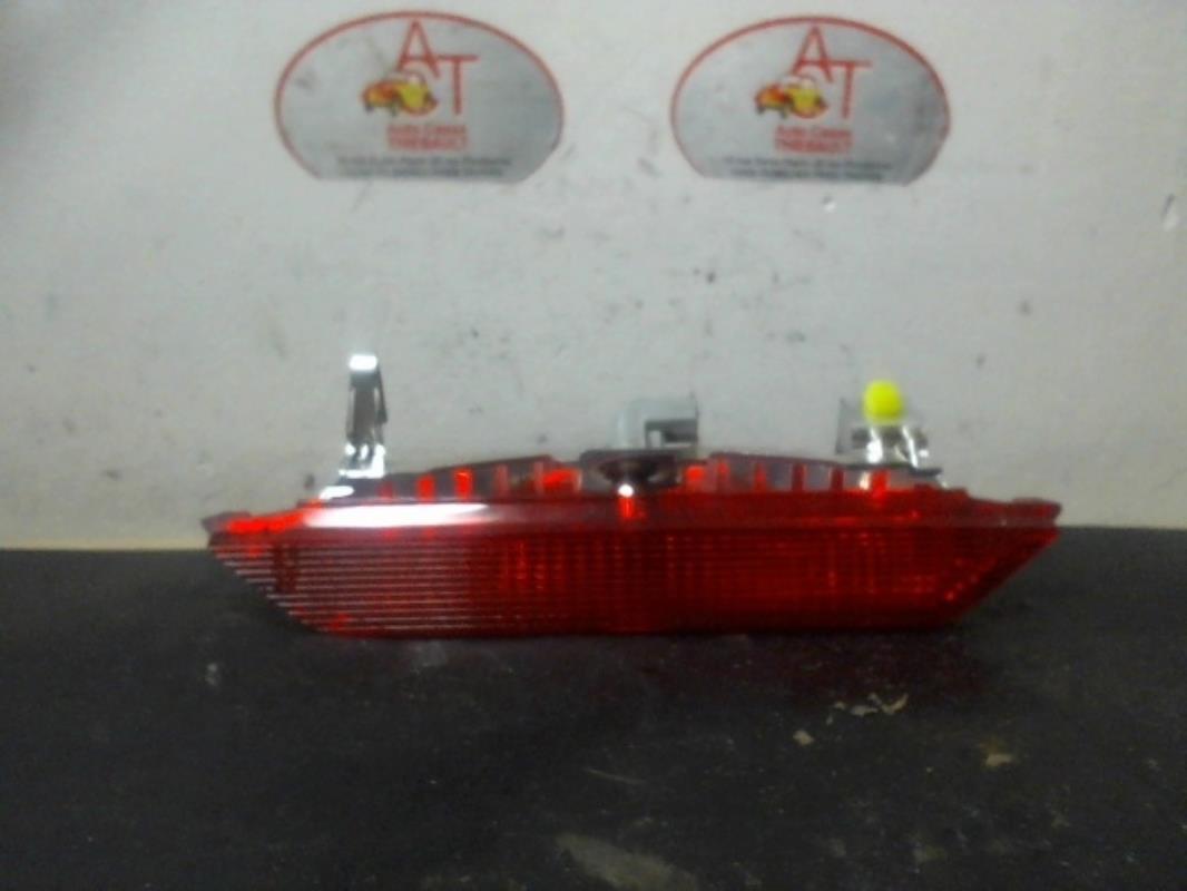 Luce stop centrale TOYOTA YARIS 1 PHASE 2 Diésel - 1
