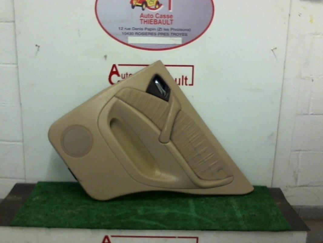 Pannello portiera posteriore destro MERCEDES CLASSE M 163 PHASE 1 Diésel - 1