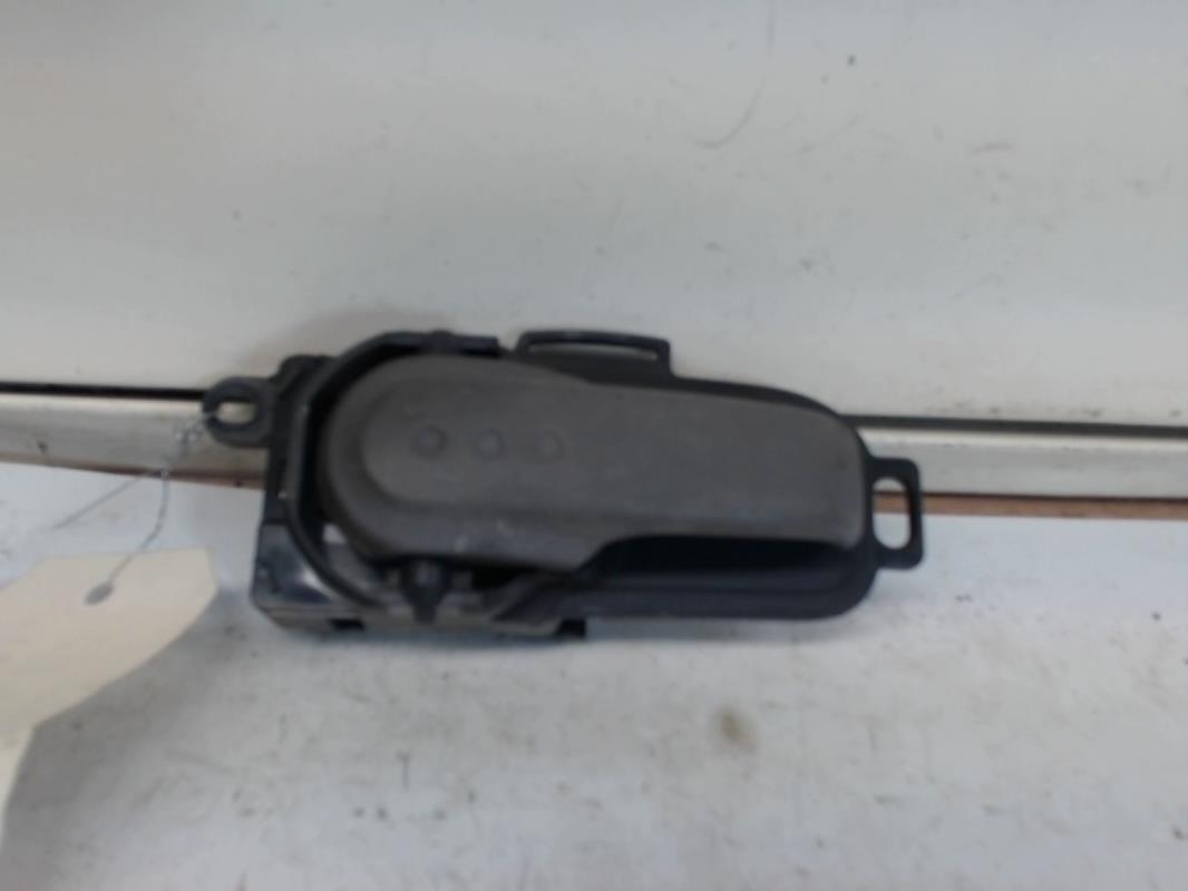 Maniglia interna posteriore destra NISSAN MICRA 3 PHASE 1 Diésel - 1