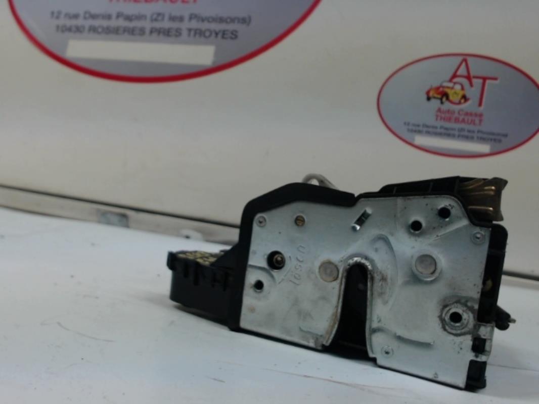 Serratura anteriore destra BMW SERIE 3 E46 TOURING PHASE 2 BREAK Diésel - 1