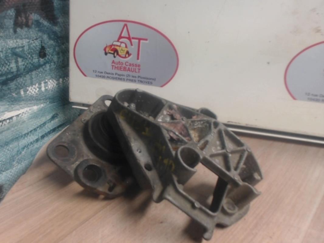 Support moteur droit RENAULT CLIO 1 PHASE 2 Diesel - 1