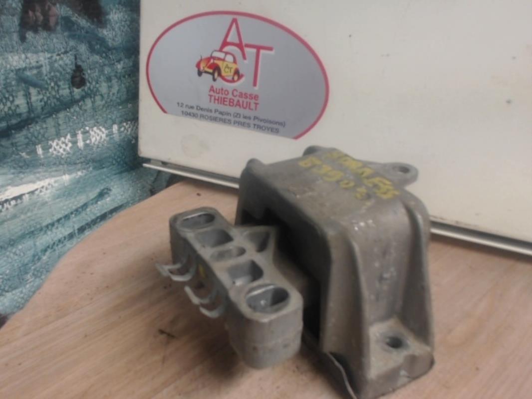 Supporto motore sinistro VOLKSWAGEN BORA Gasolina - 1