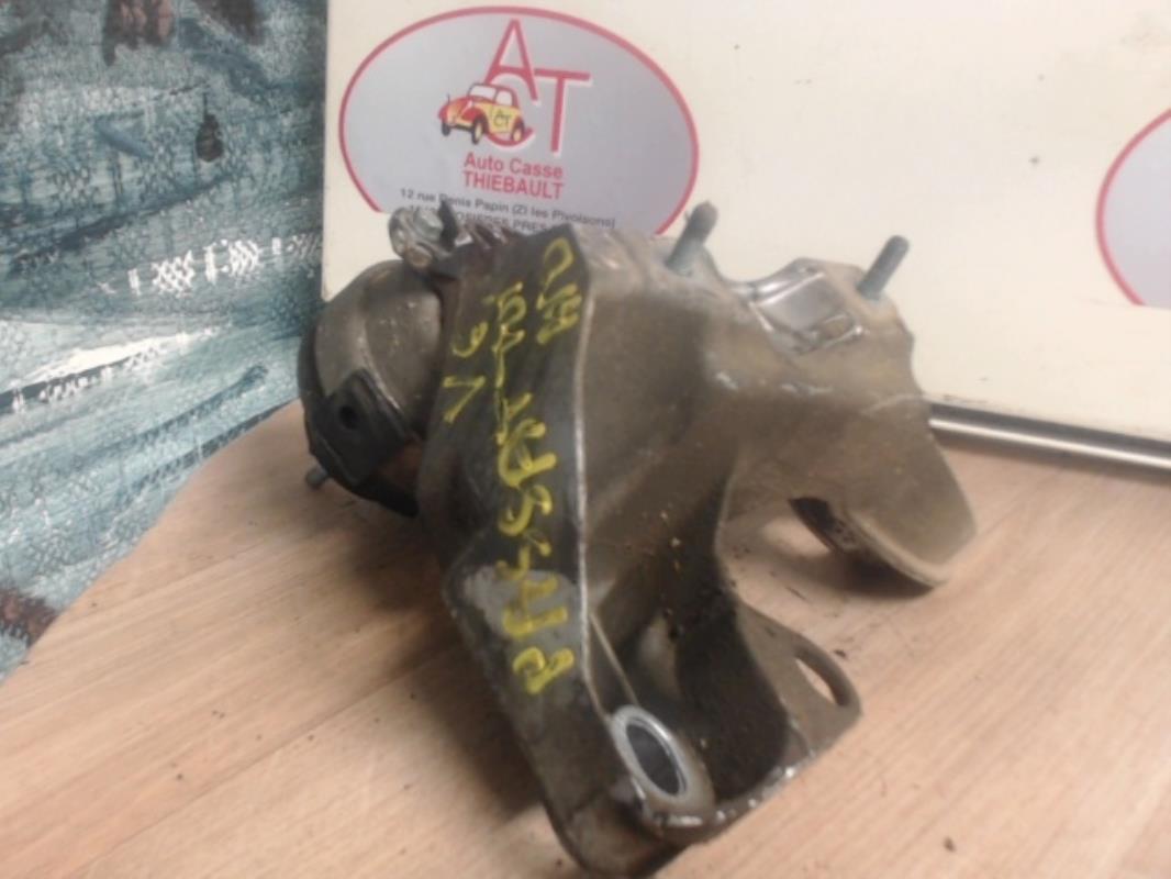 Supporto motore destro VOLKSWAGEN PASSAT 3 Diésel - 1