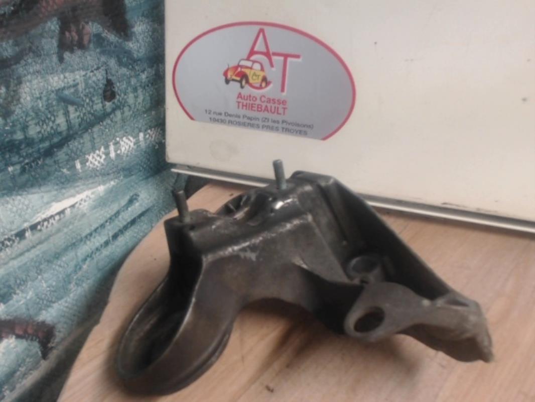 Support moteur gauche AUDI A6 2 PHASE 1 Diesel - 1