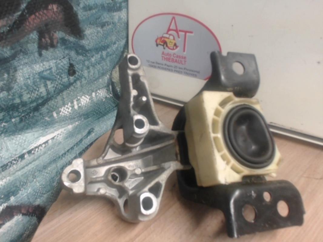 Support moteur droit DACIA DUSTER 1 PHASE 2 Diesel - 1