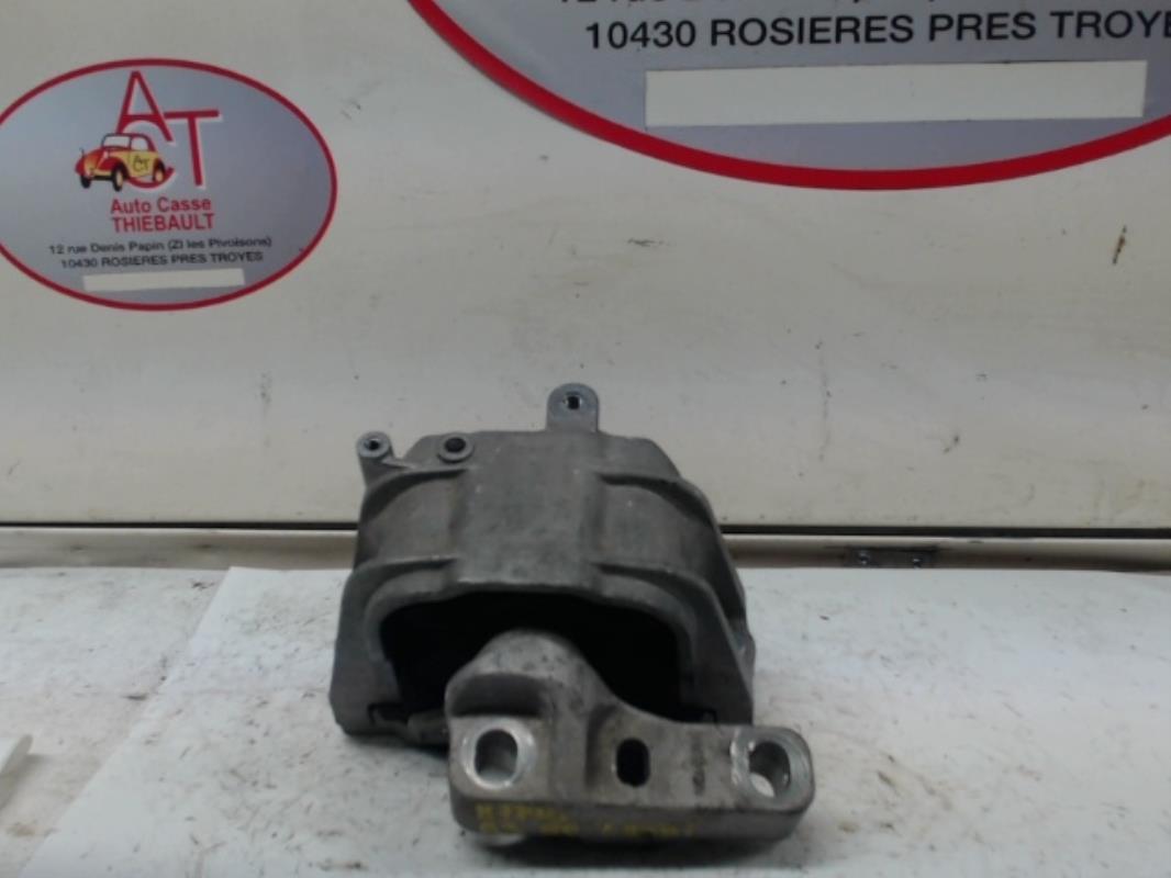 Supporto motore destro AUDI A3 2 PHASE 2 Diésel - 1