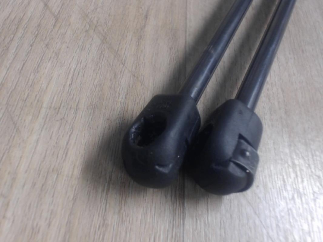 Molla a gas bagagliaio FIAT PUNTO 1  - 1