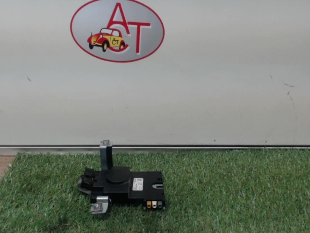 Amplificateur audio AUDI A3 2 PHASE 1 Diesel - 1