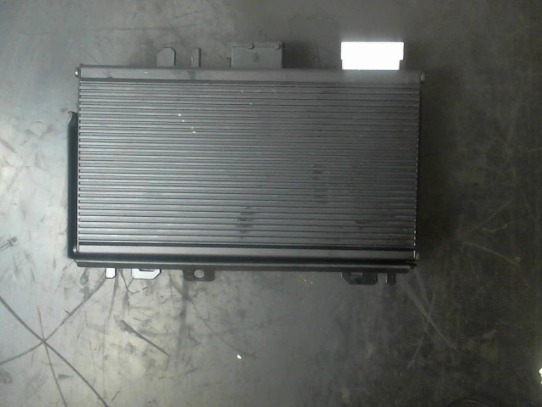 Amplificatore audio PEUGEOT 407 COUPE Diésel - 1