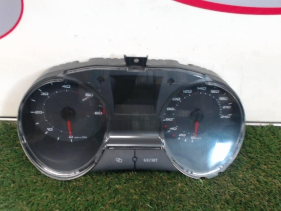 Compteur SEAT IBIZA 4 PHASE 1 COUPE Diesel - 1