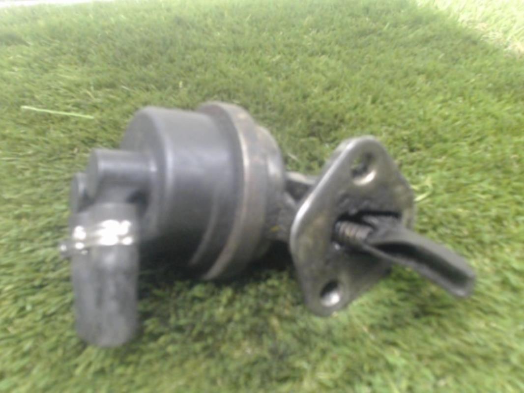 Pompa carburante PEUGEOT 205  - 1