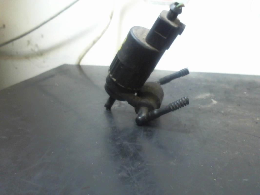 Pompe lave glace avant AUDI A3 1  - 1