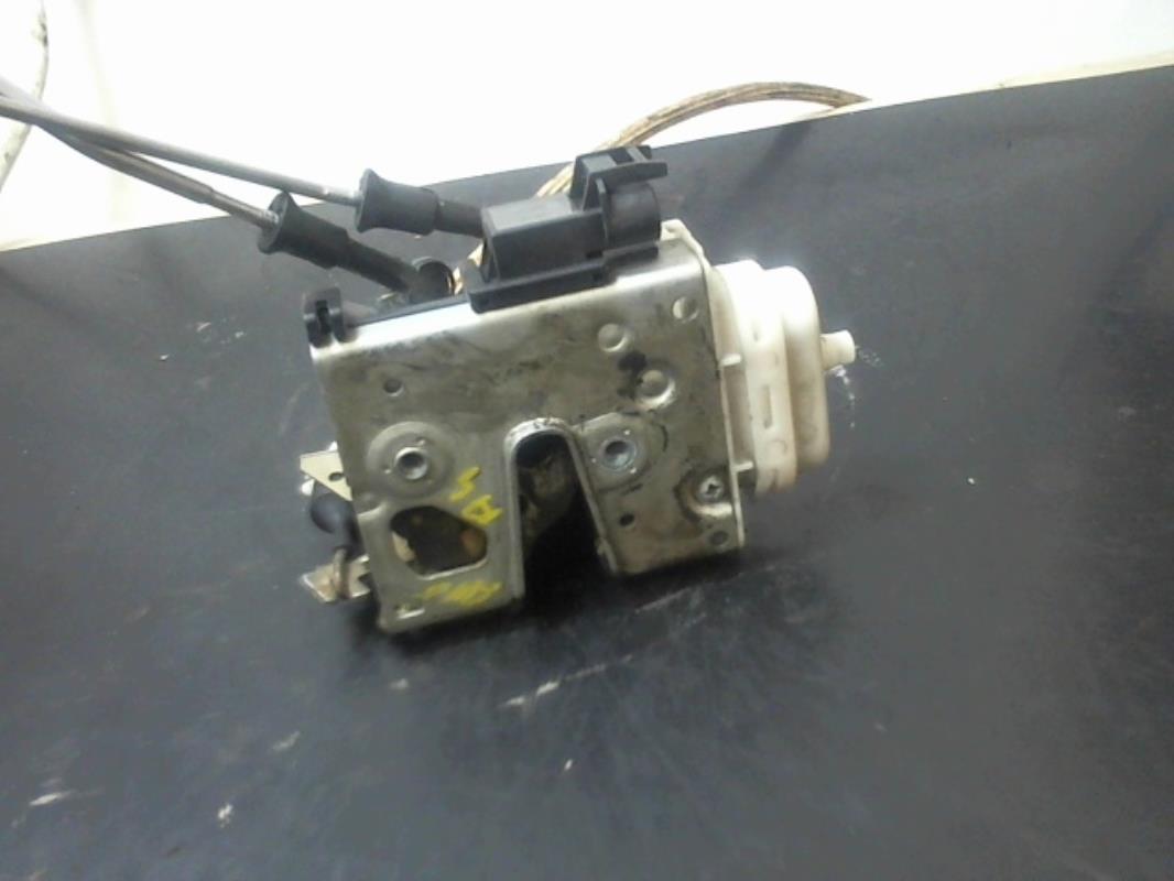 Serrure avant gauche AUDI A4 1  - 1