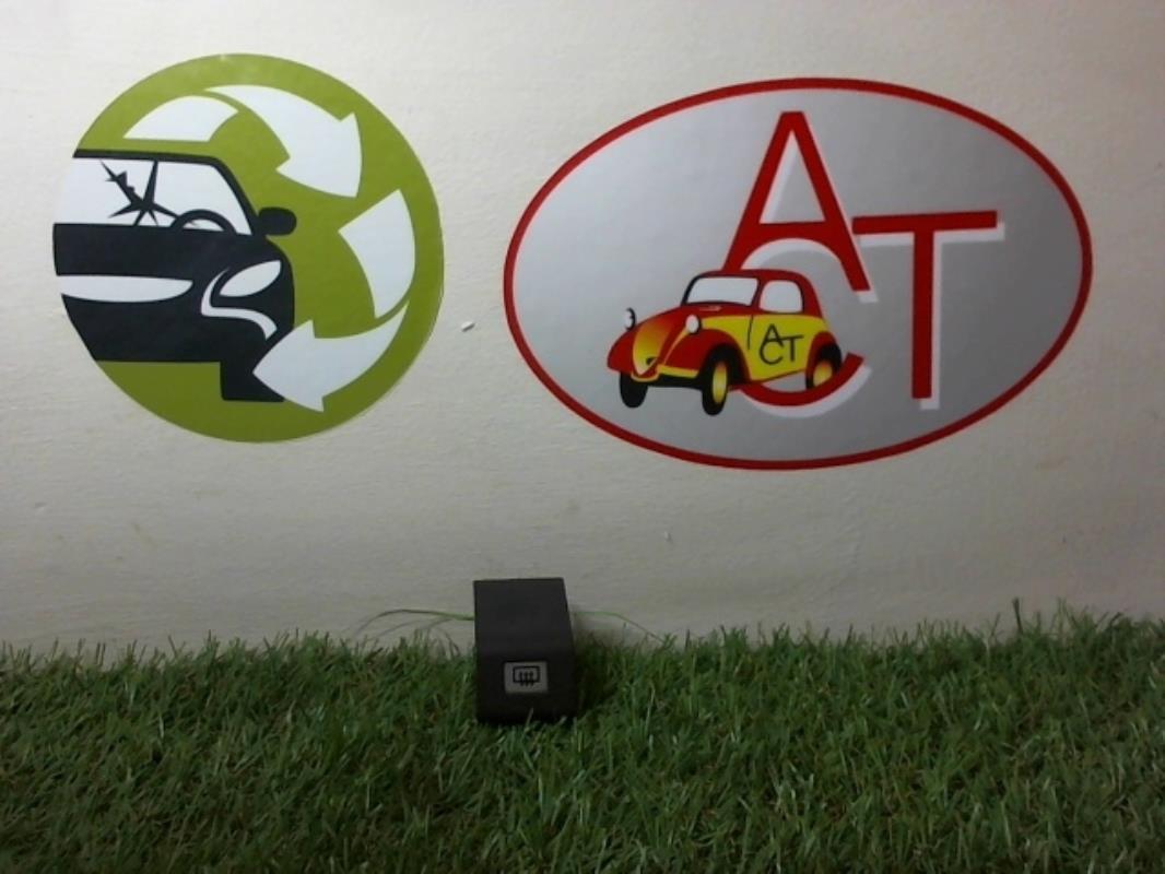 Commande degivrage lunette arriere RENAULT SUPER 5  - 1