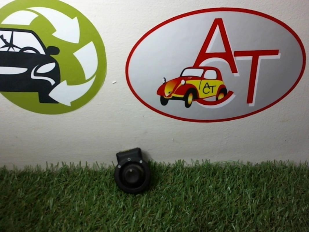 Commande retroviseurs RENAULT MEGANE 2 PHASE 1 Diesel - 1