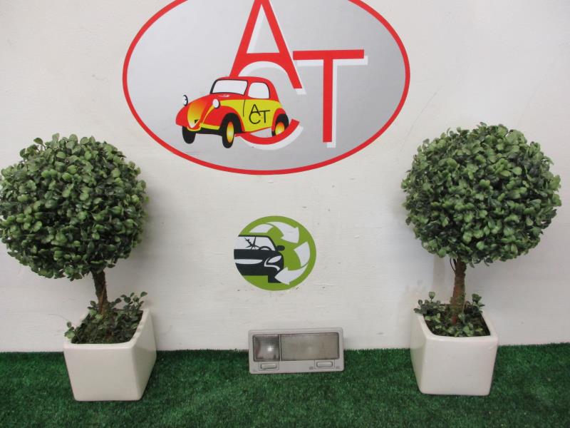 Eclairage de plafonnier VOLKSWAGEN GOLF Diesel - 1