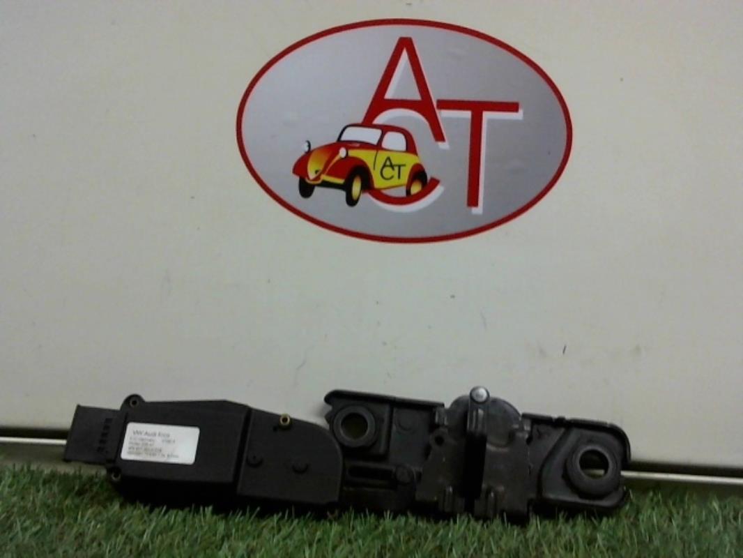 Fermeture centralisee coffre AUDI A6 4 AVANT PHASE 1 BREAK Diesel - 1