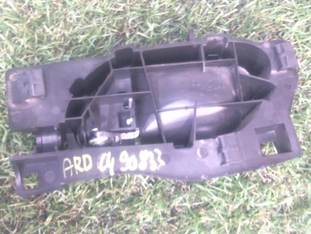 Maniglia interna posteriore destra CITROEN C4 1 PHASE 1 Diésel - 1