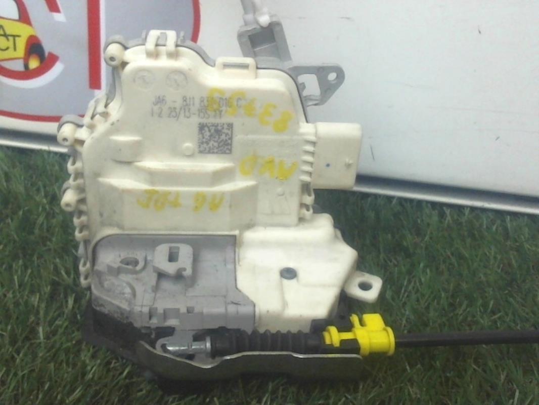 Serrure avant droit AUDI A6 4 AVANT PHASE 1 BREAK Diesel - 1